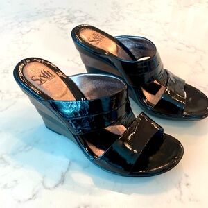 Sofft Sandals-Patent Leather Platform Sz8